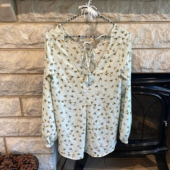 Lauren Conrad v-neck and v-back long sleeve floral blouse size XS - Picture 1 of 5